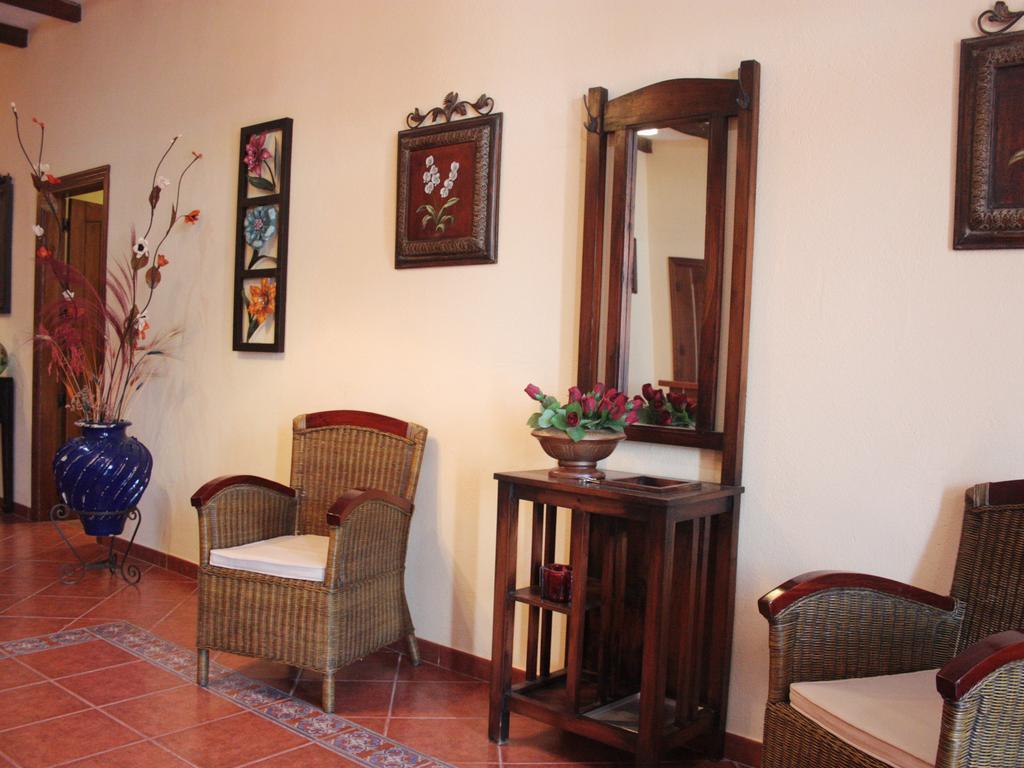 Apartamentos Trinidad Alange Εξωτερικό φωτογραφία