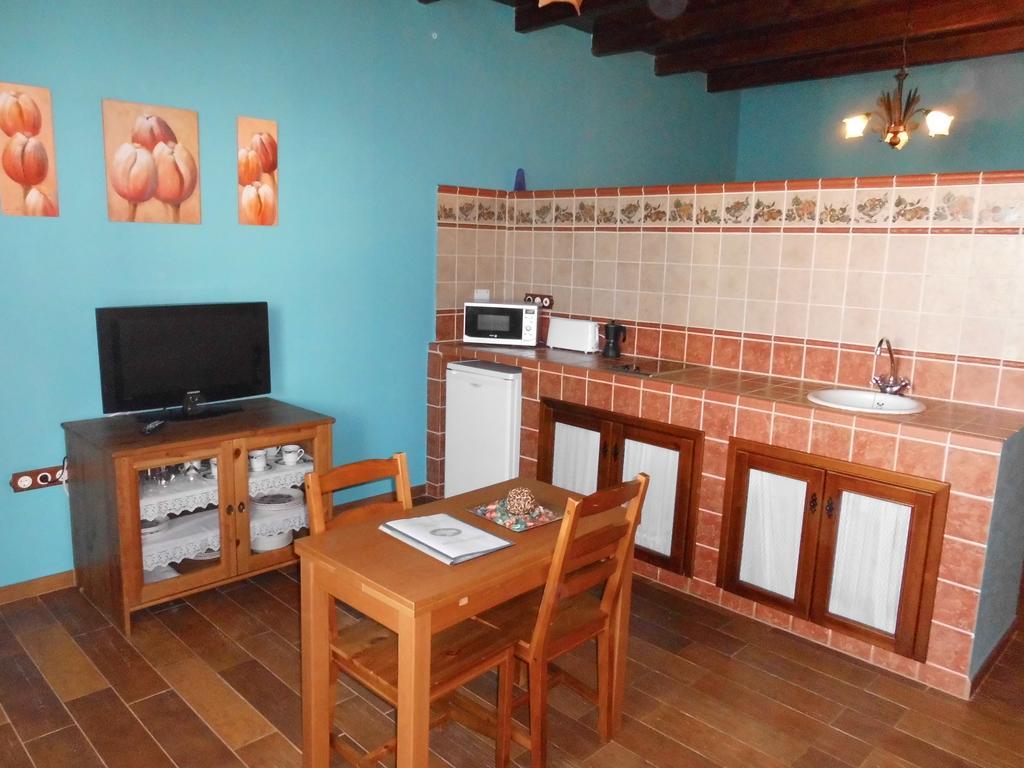Apartamentos Trinidad Alange Δωμάτιο φωτογραφία