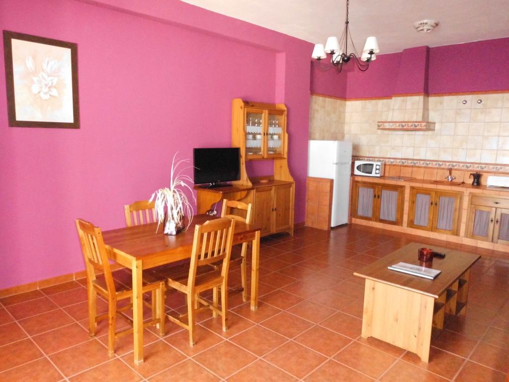 Apartamentos Trinidad Alange Δωμάτιο φωτογραφία